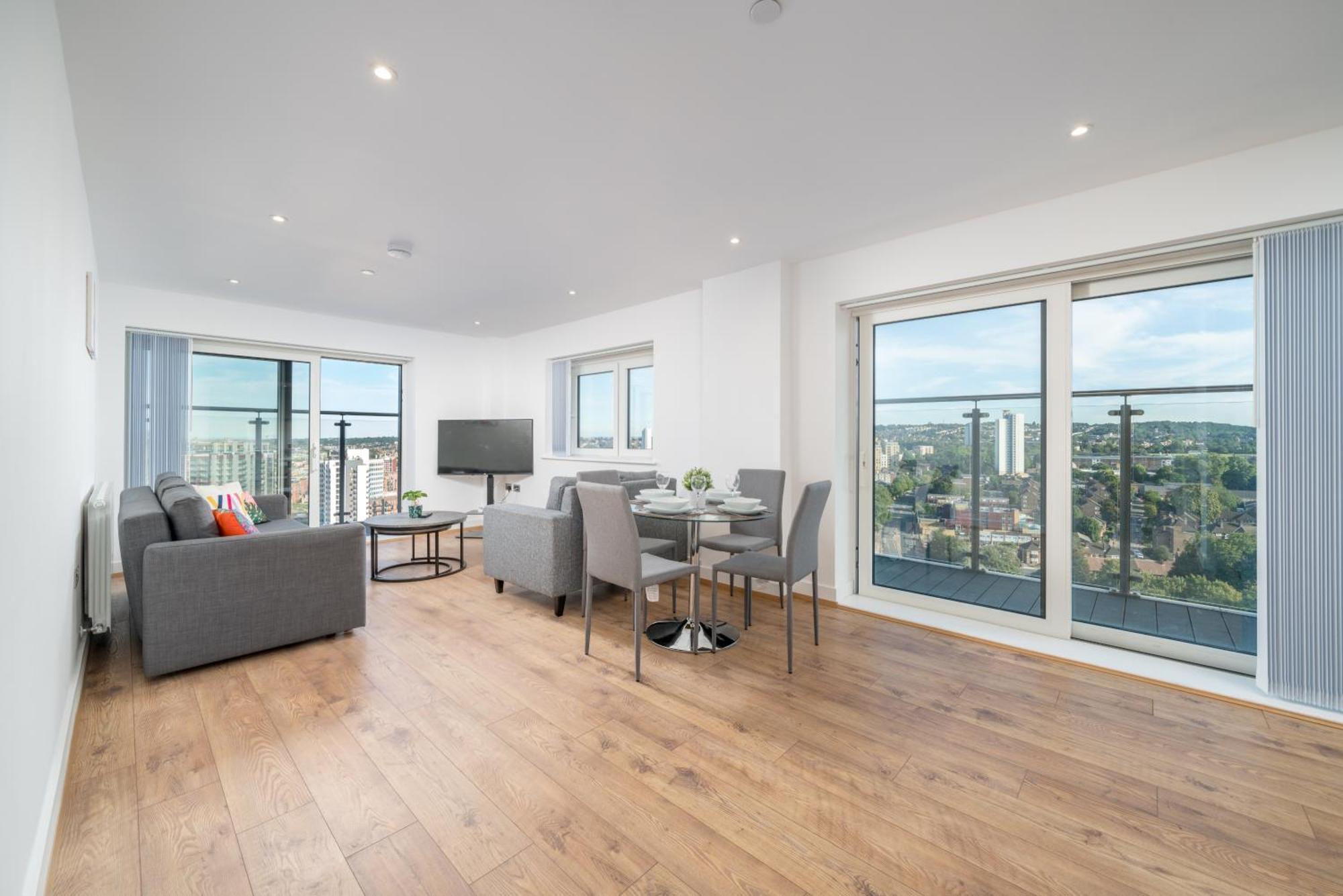 Skyvillion - London River Thames Top Floor Apartments By Woolwich Ferry, Mins To London Excel, O2 Arena , London City Airport With Parking Exterior foto